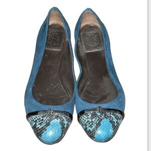 Tory Burch Teal and Snake Pattern Flats
